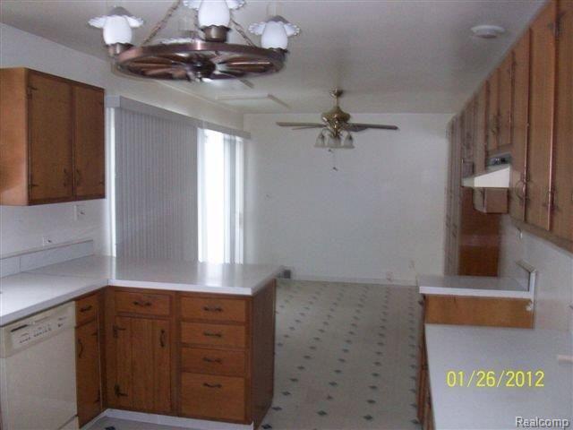 2944 South Blacks Corners Road Imlay City, MI 48444 - Photo 6 of 12 Dining Room