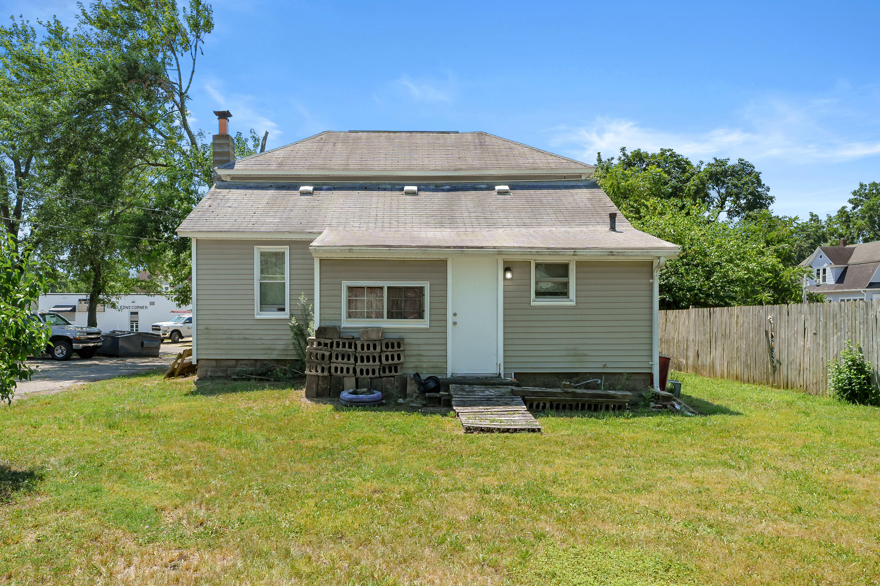 1715 Reed Street Kalamazoo, MI 49001 - Photo 20 of 22 Reed St 1715 Kalamazoo 49001-22