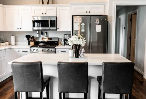 $434,000 | 1826 Riley Road, St. Clair, MI 48079