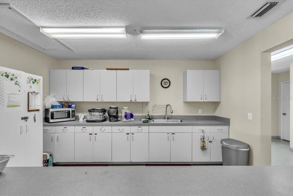 27205 Jones Loop Road, Unit 41 Punta Gorda, FL 33982 - Photo 36 of 46