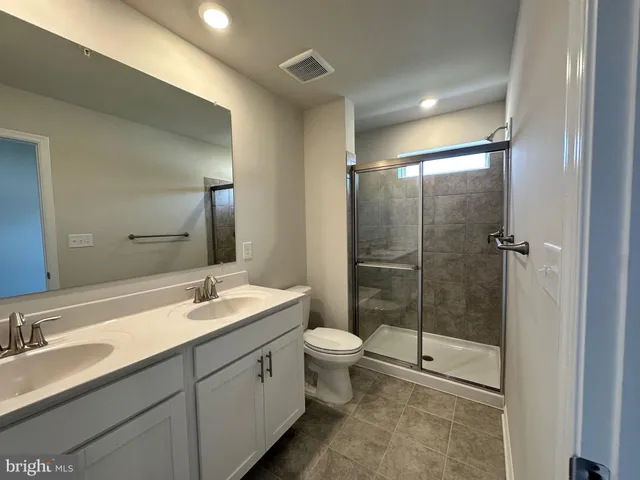 $371,990 | 5605 Ludlow Place, White Plains, MD 20695