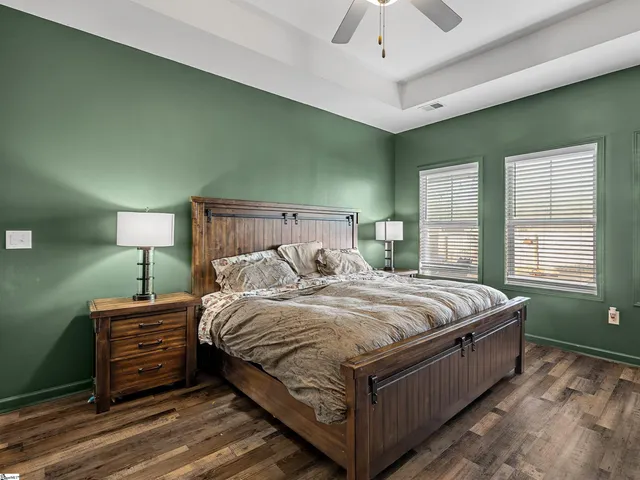 $325,000 | 642 Grantleigh Drive, Duncan, SC 29334