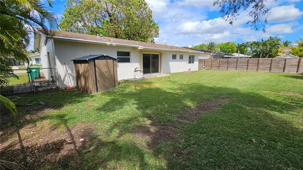$3,400 | 12320 Southwest 105th Street, Miami, FL 33186