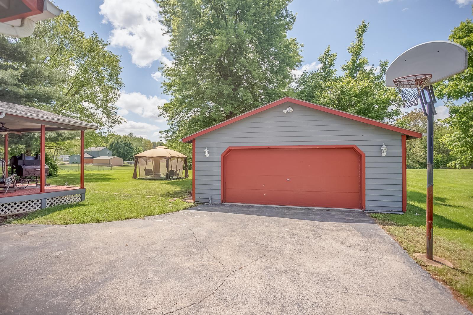 618 Hollywood Heights Road Caseyville, IL 62232 - Photo 20 of 32 Gallery Image 20
