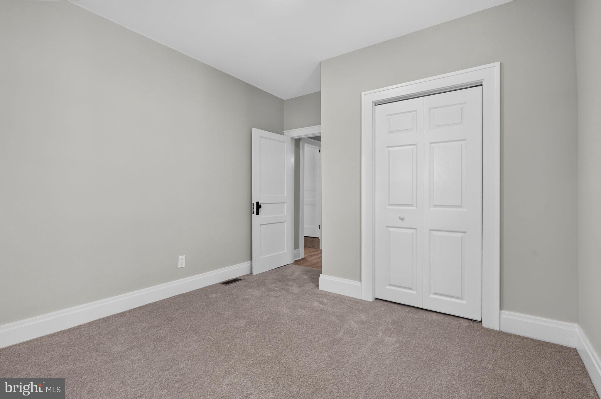 416 East Derry Road Hershey, PA 17033 - Photo 17 of 35