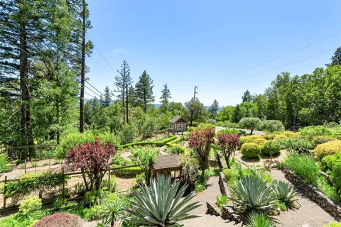 $1,100,000 | 4461 Lake County Highway, Calistoga, CA 94515