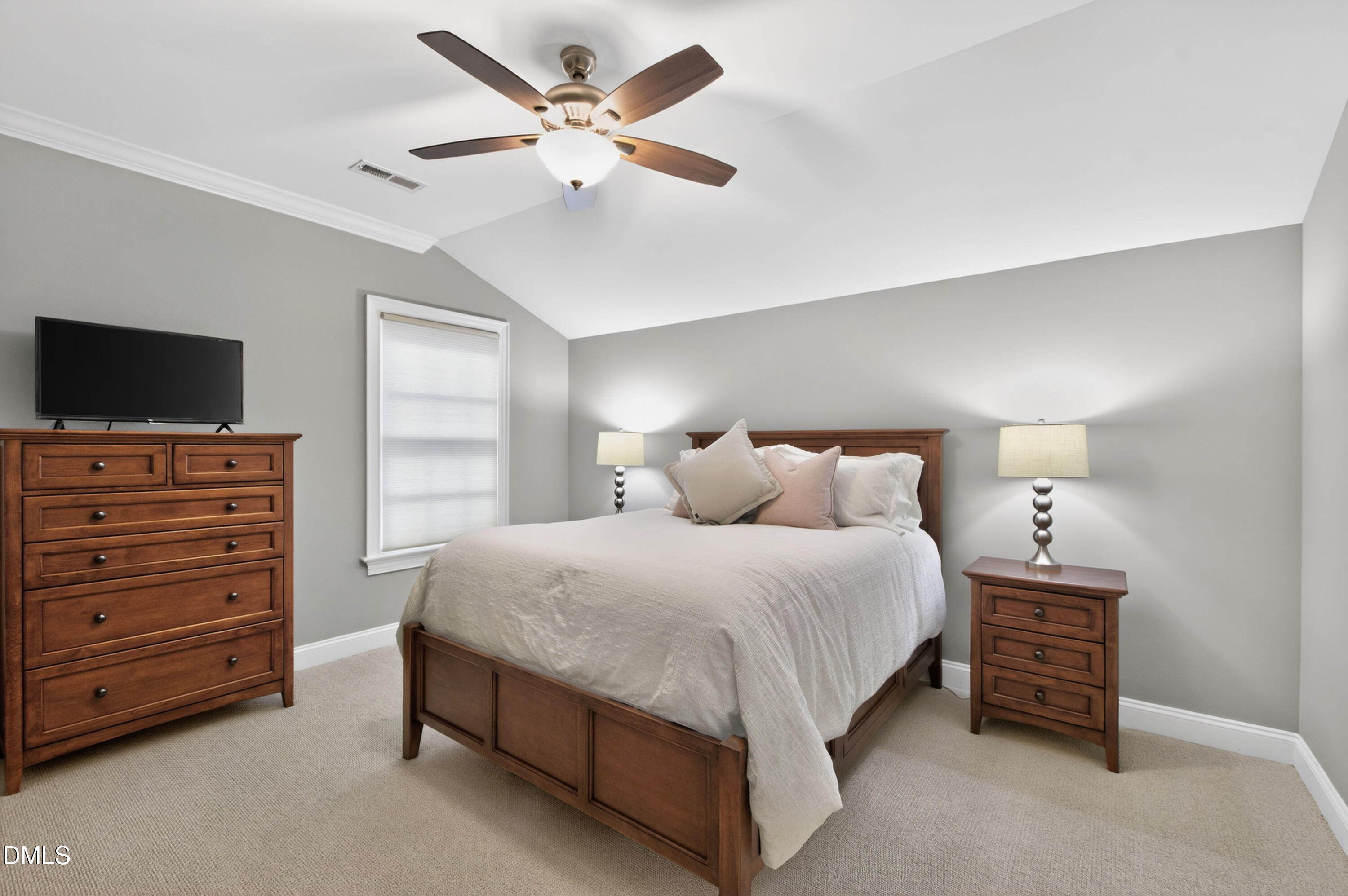 4167 English Garden Way Raleigh, NC 27612 - Photo 36 of 55 English (34)