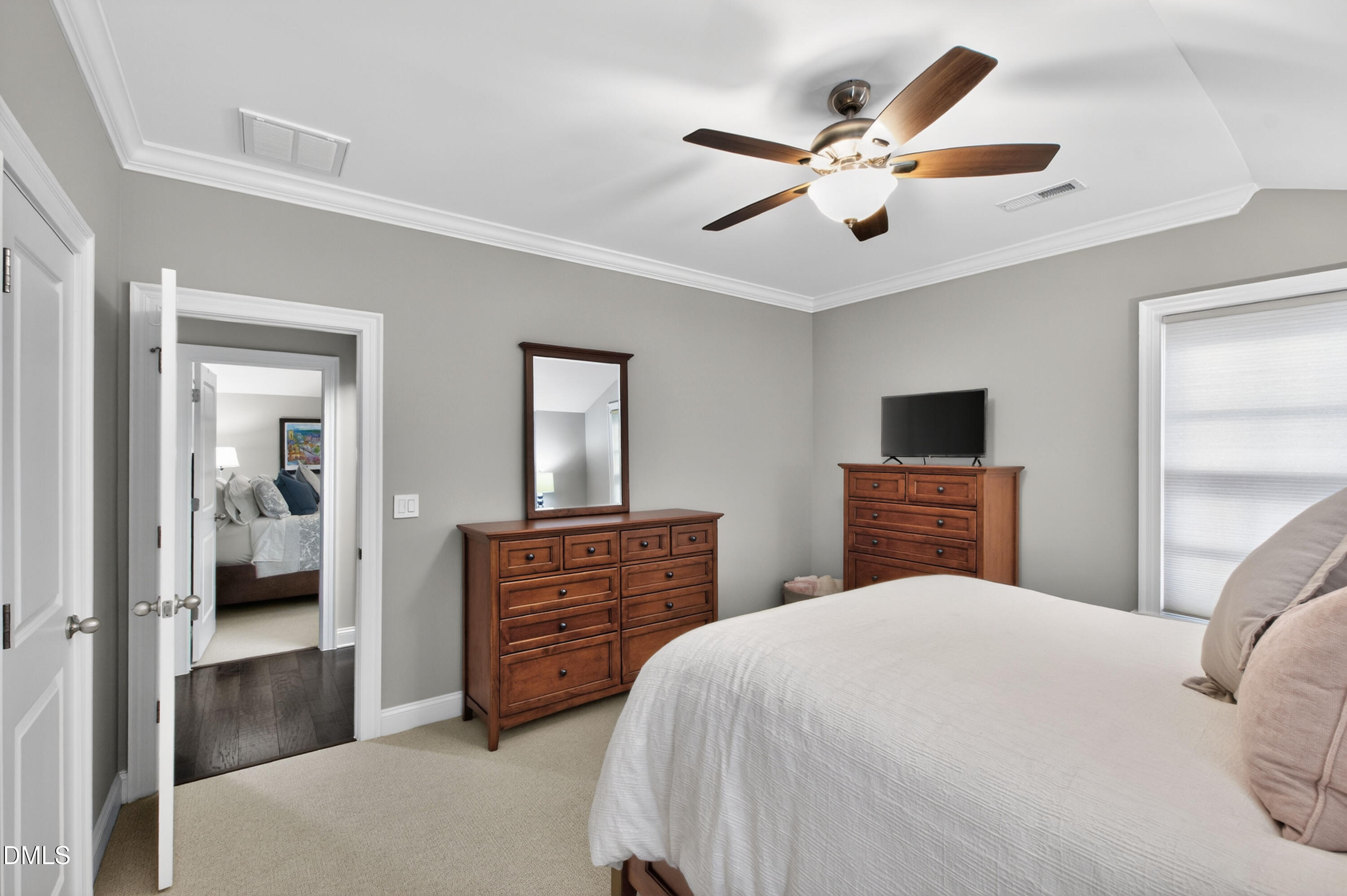 4167 English Garden Way Raleigh, NC 27612 - Photo 37 of 55 English (35)