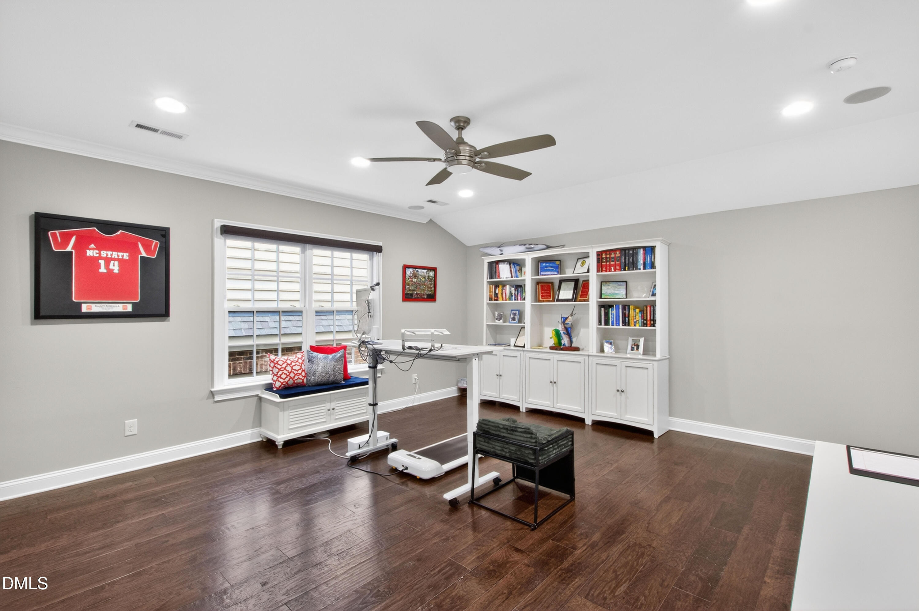 4167 English Garden Way Raleigh, NC 27612 - Photo 38 of 55 English (43)