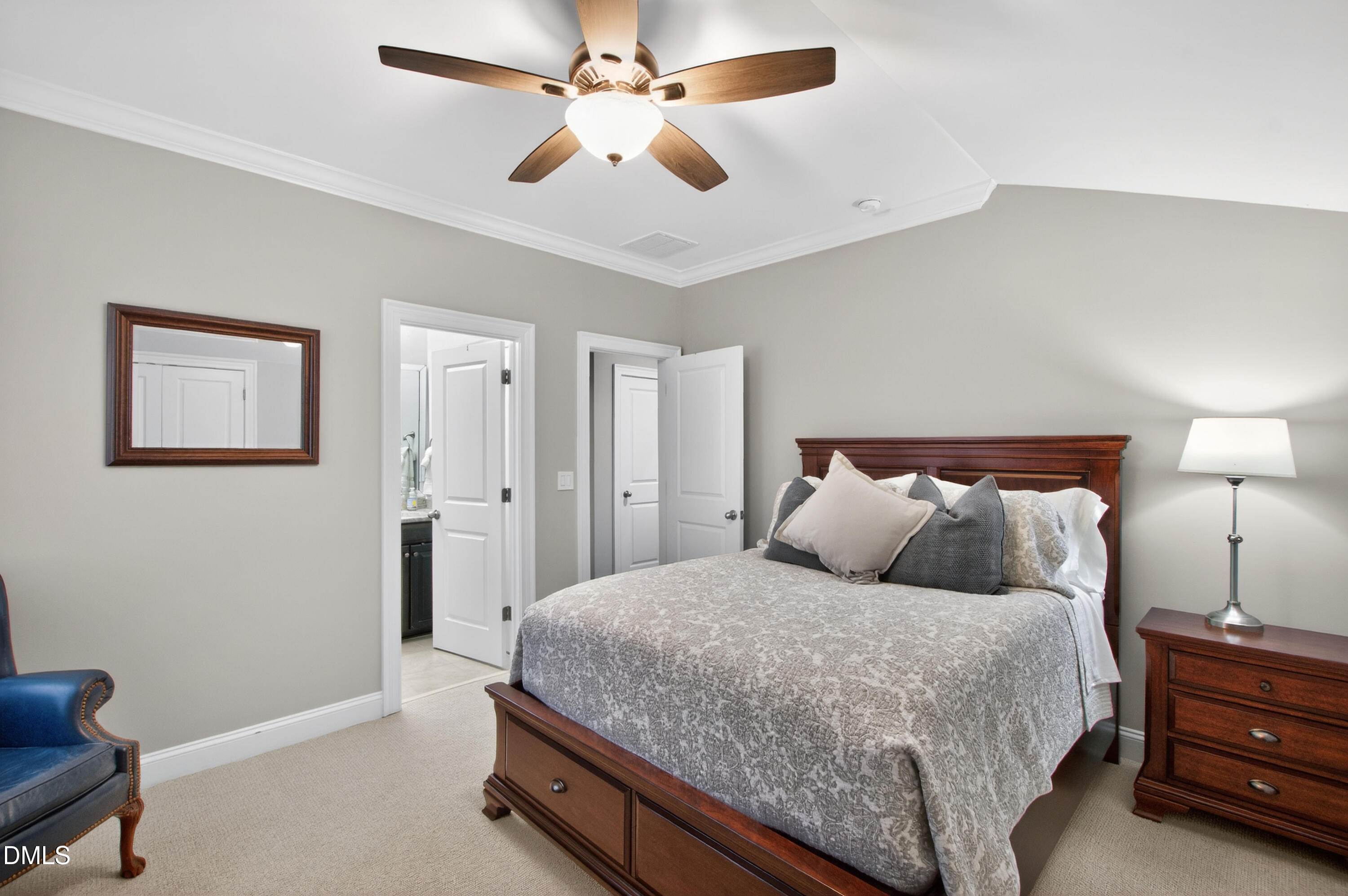 4167 English Garden Way Raleigh, NC 27612 - Photo 42 of 55 English (39)