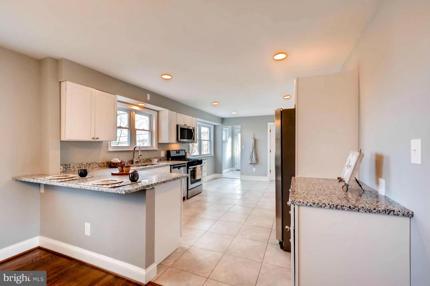 8214 Brattle Road Baltimore, MD 21208 - Photo 13 of 28 Interior (General)