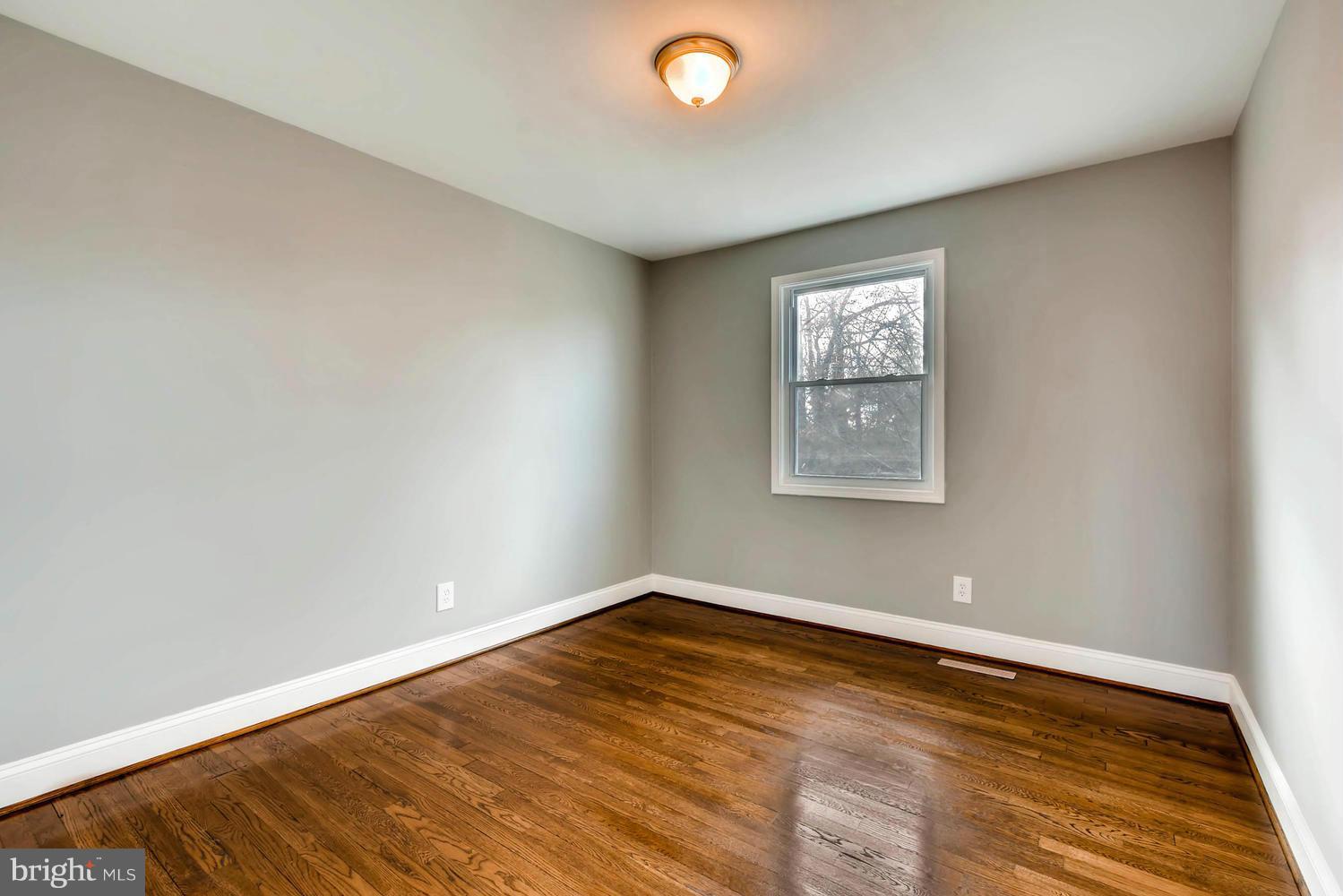 8214 Brattle Road Baltimore, MD 21208 - Photo 20 of 28 Interior (General)