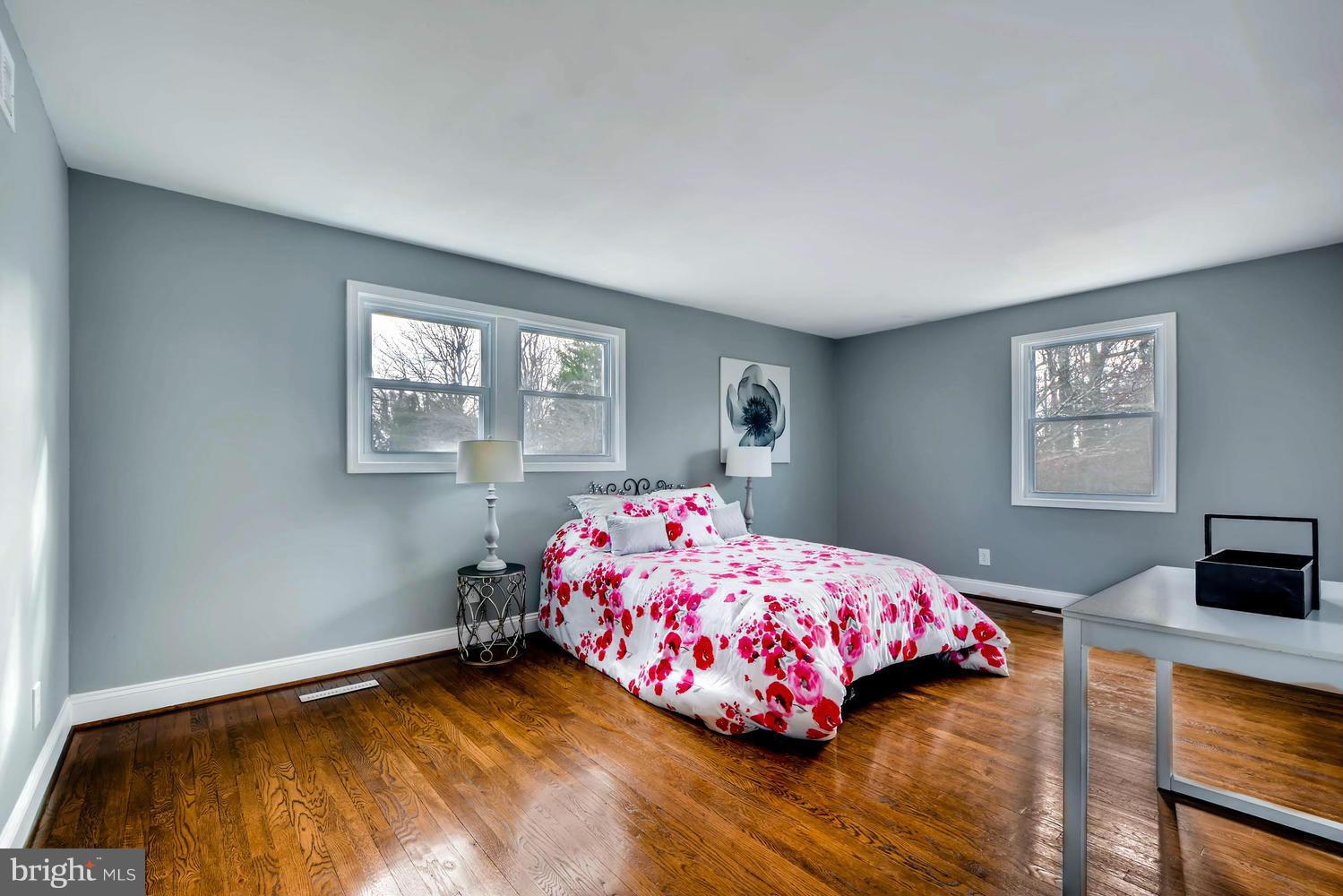 8214 Brattle Road Baltimore, MD 21208 - Photo 6 of 28 Interior (General)
