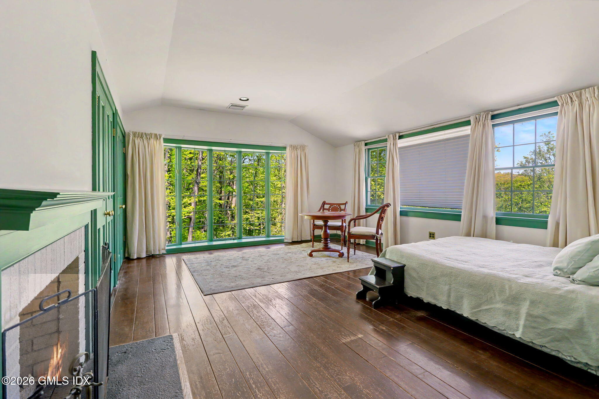 24 Hardscrabble Road Greenwich, CT 06831 - Photo 19 of 34 21-web-or-mls-24-hardscrabble-rd