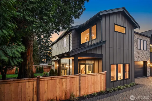 $2,099,950 | 5916 108th Avenue Northeast, Kirkland, WA 98033