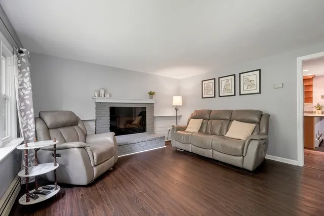 $699,900 | 44 High Street, Stratham, NH 03885