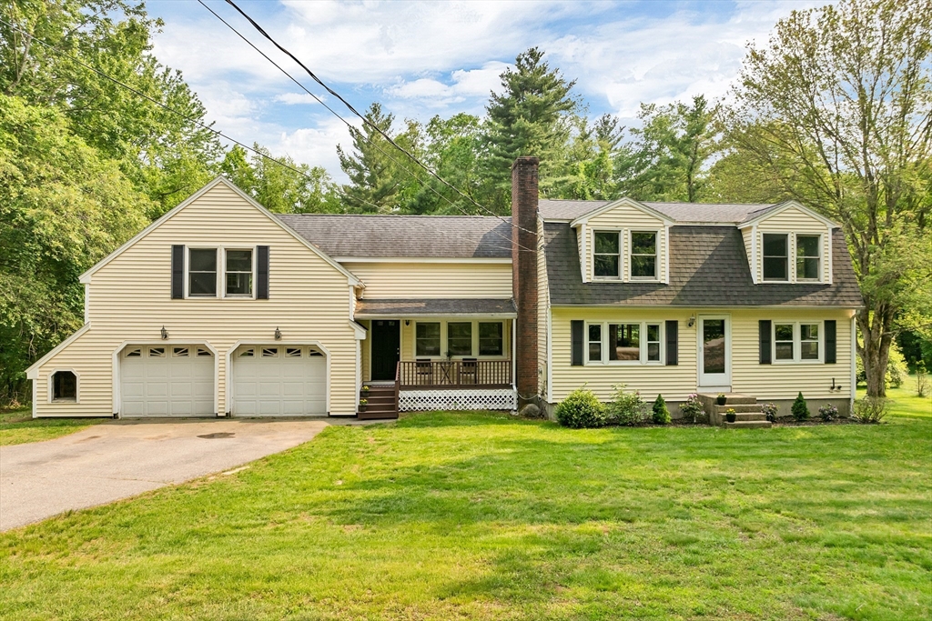 44 High Street Stratham, NH 03885 - Photo 2 of 42