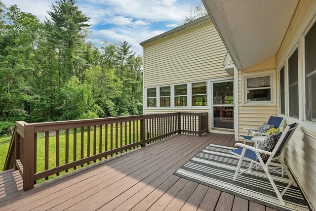 $699,900 | 44 High Street, Stratham, NH 03885