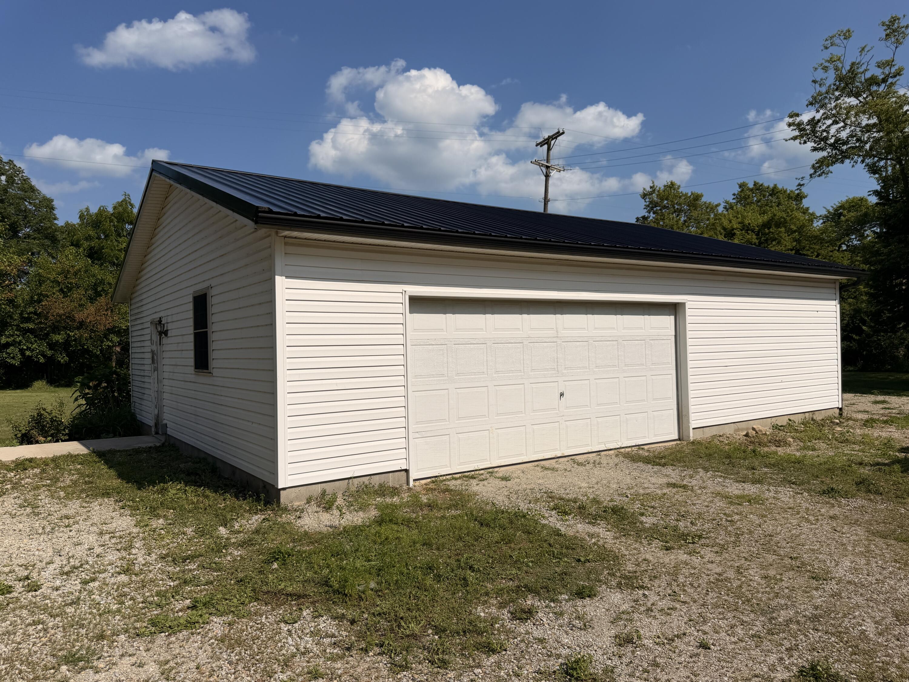 12695 Kirkwood Road Sidney, OH 45365 - Photo 7 of 89 Garage