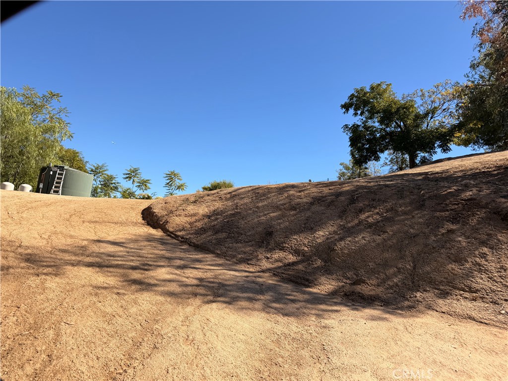 32360 Navajo Road Wildomar, CA 92595 - Photo 32 of 58