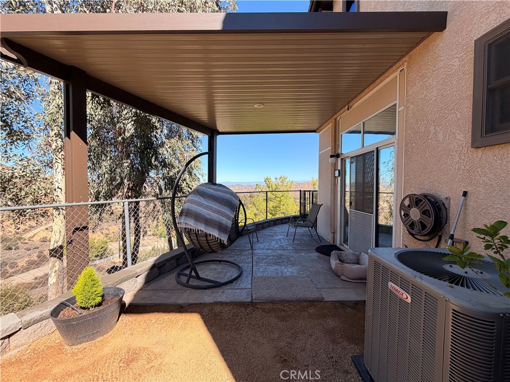 32360 Navajo Road Wildomar, CA 92595 - Photo 50 of 58 a view of workspace with wooden floor