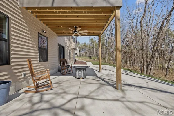 $698,900 | 9784 Ridgecrest Drive, Hillsboro, MO 63050