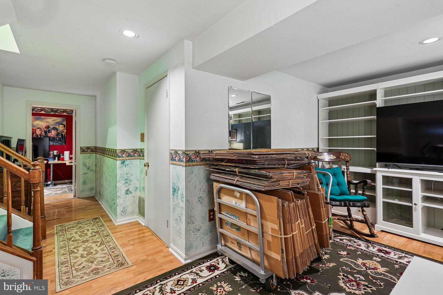 14822 Rose Trellis Place Silver Spring, MD 20906 - Photo 42 of 65 Family Room