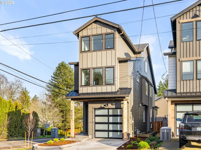 $799,900 | 8206 Southwest 46th Avenue, Portland, OR 97219