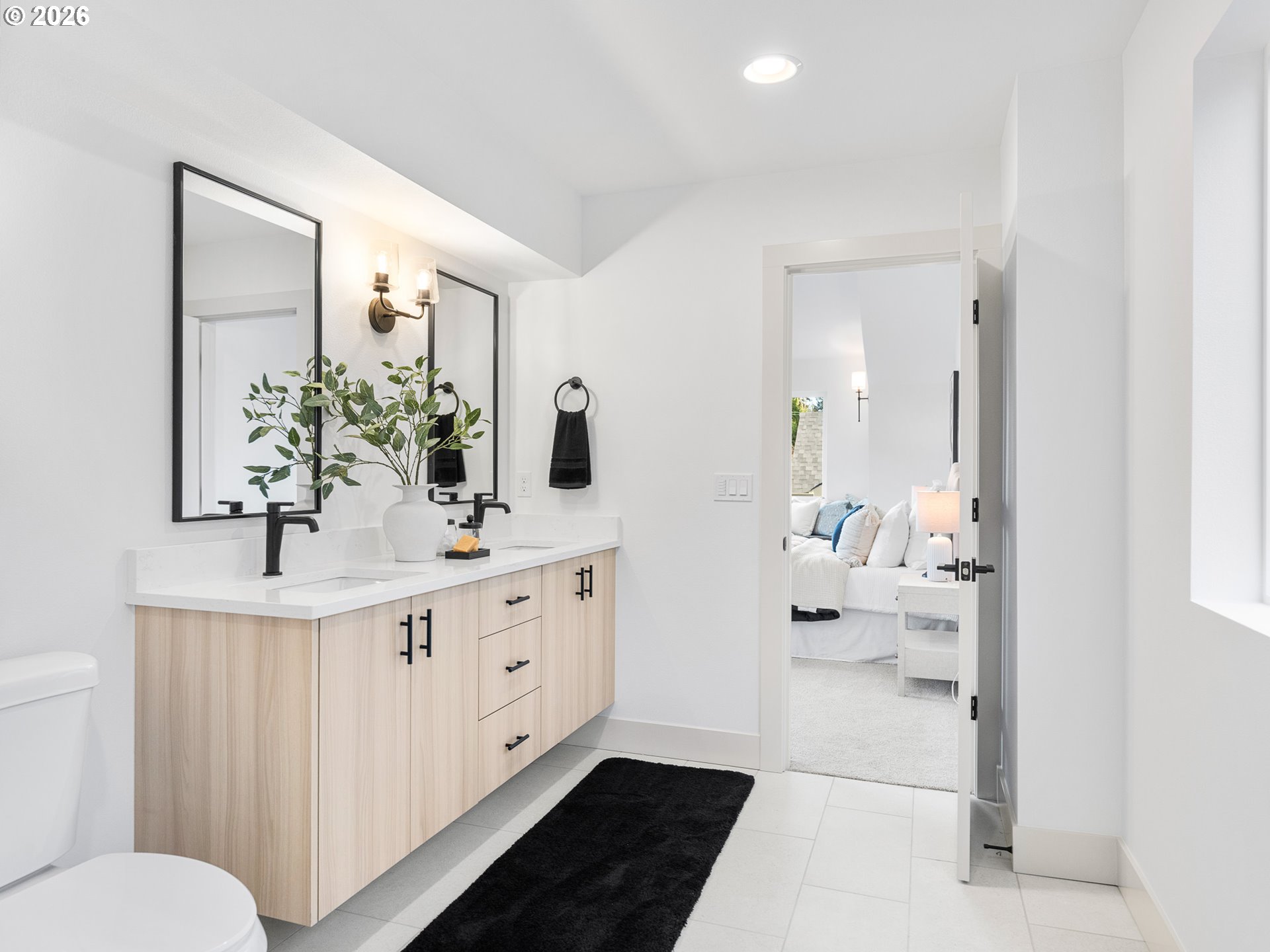 8206 Southwest 46th Avenue Portland, OR 97219 - Photo 15 of 23