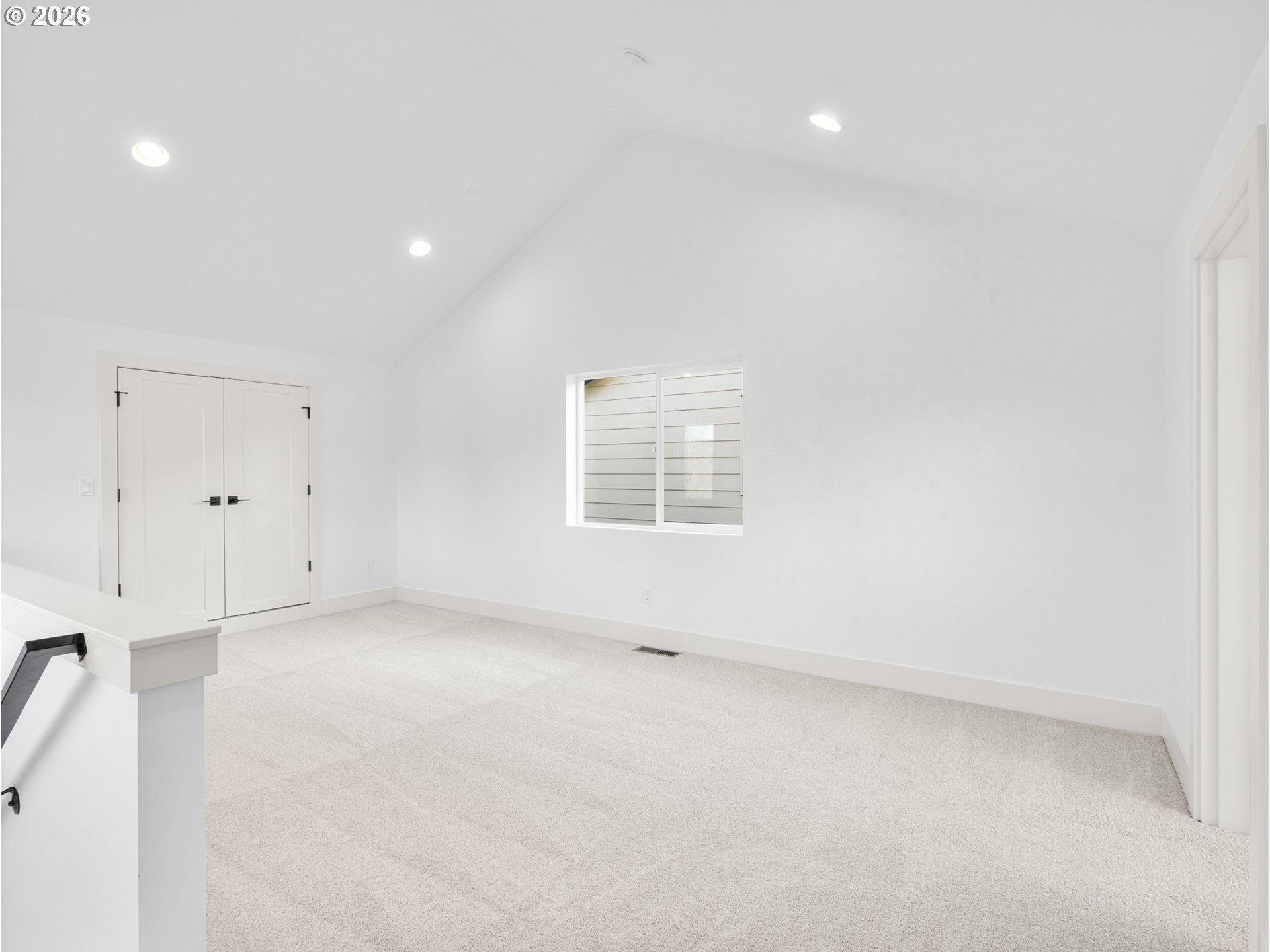 8206 Southwest 46th Avenue Portland, OR 97219 - Photo 19 of 23