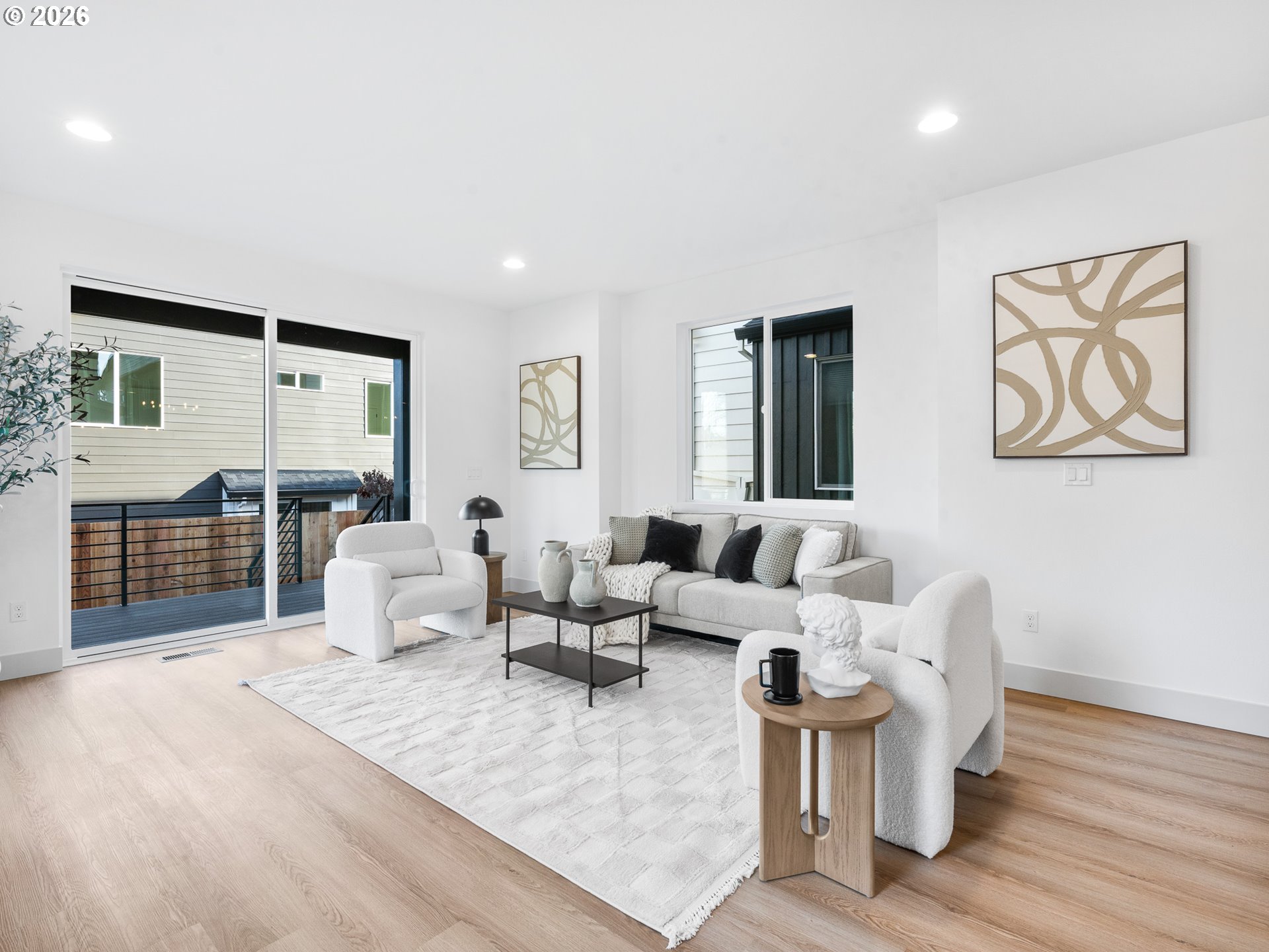 8206 Southwest 46th Avenue Portland, OR 97219 - Photo 7 of 23