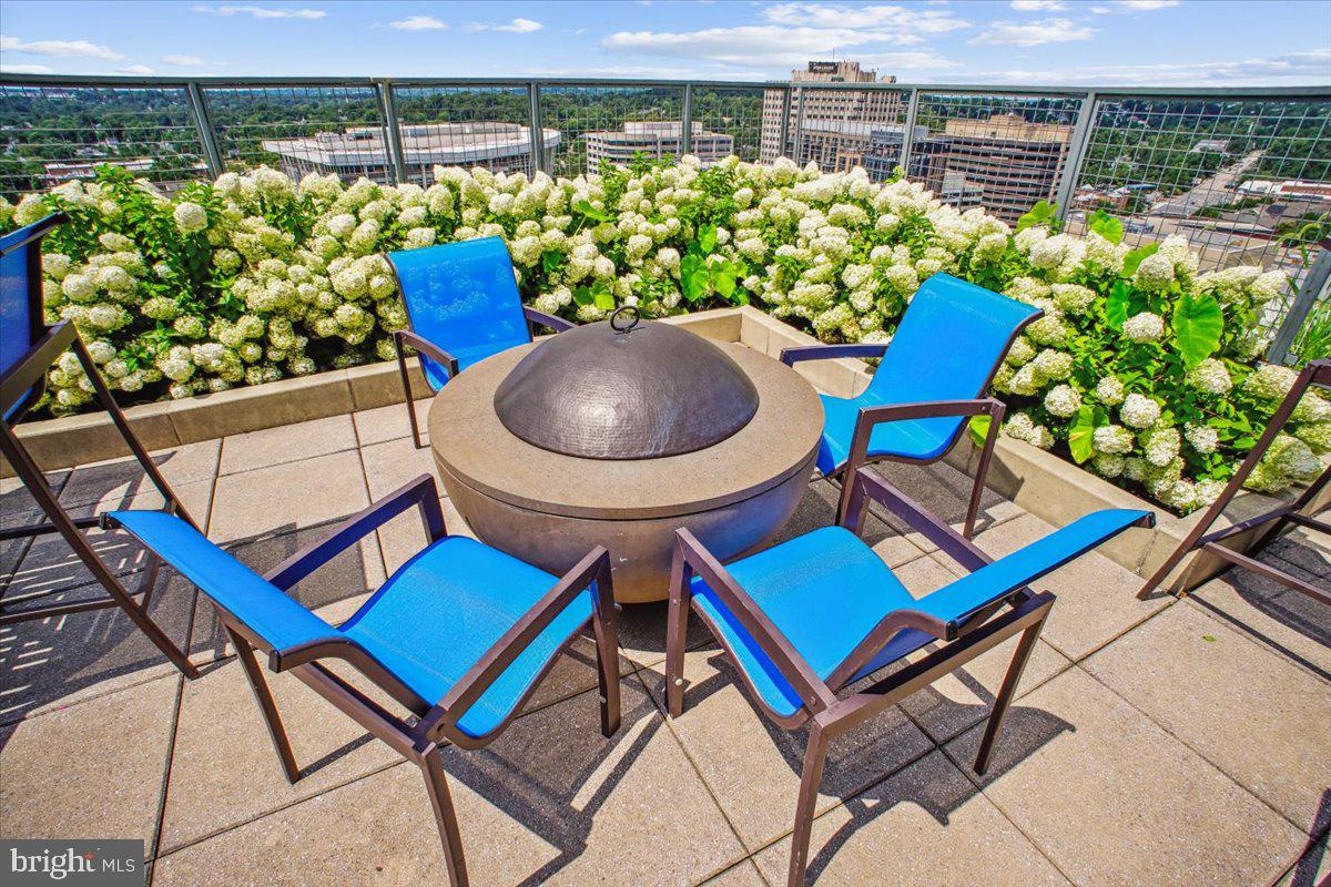 851 North Glebe Road, Unit 1003 Arlington, VA 22203 - Photo 24 of 73