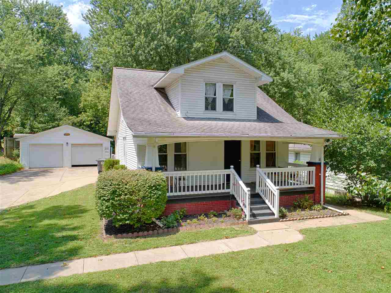 3612 Herrmann Road Evansville, IN 47711 - Photo 1 of 33 Gallery Image 1