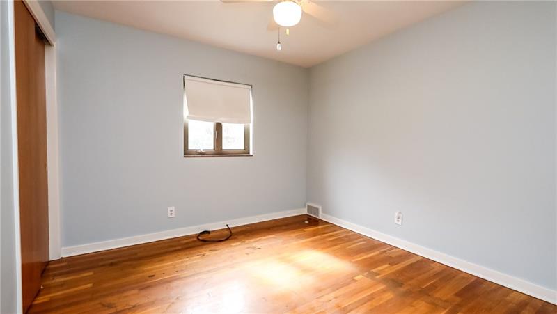 578 Kelso Road Pittsburgh, PA 15243 - Photo 17 of 24