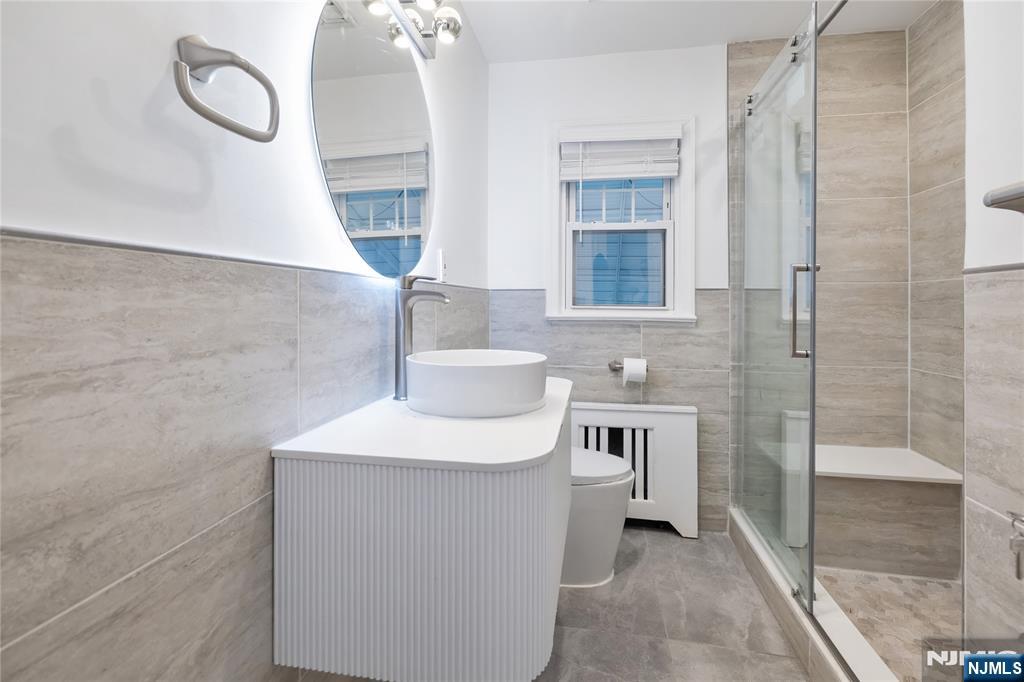 11 Adams Street Clifton, NJ 07011 - Photo 5 of 24