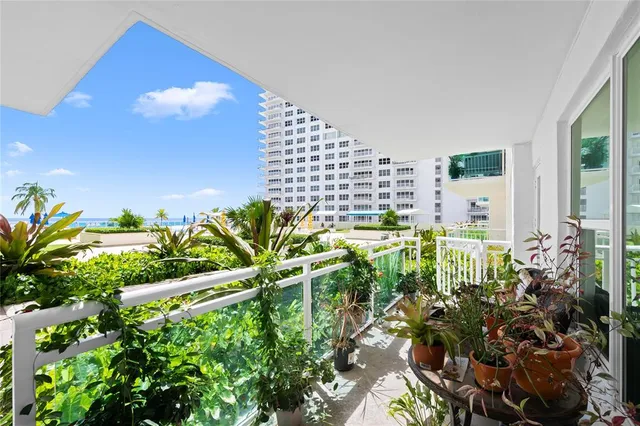 $775,000 | 3900 Galt Ocean Drive, Unit 105, Fort Lauderdale, FL 33308