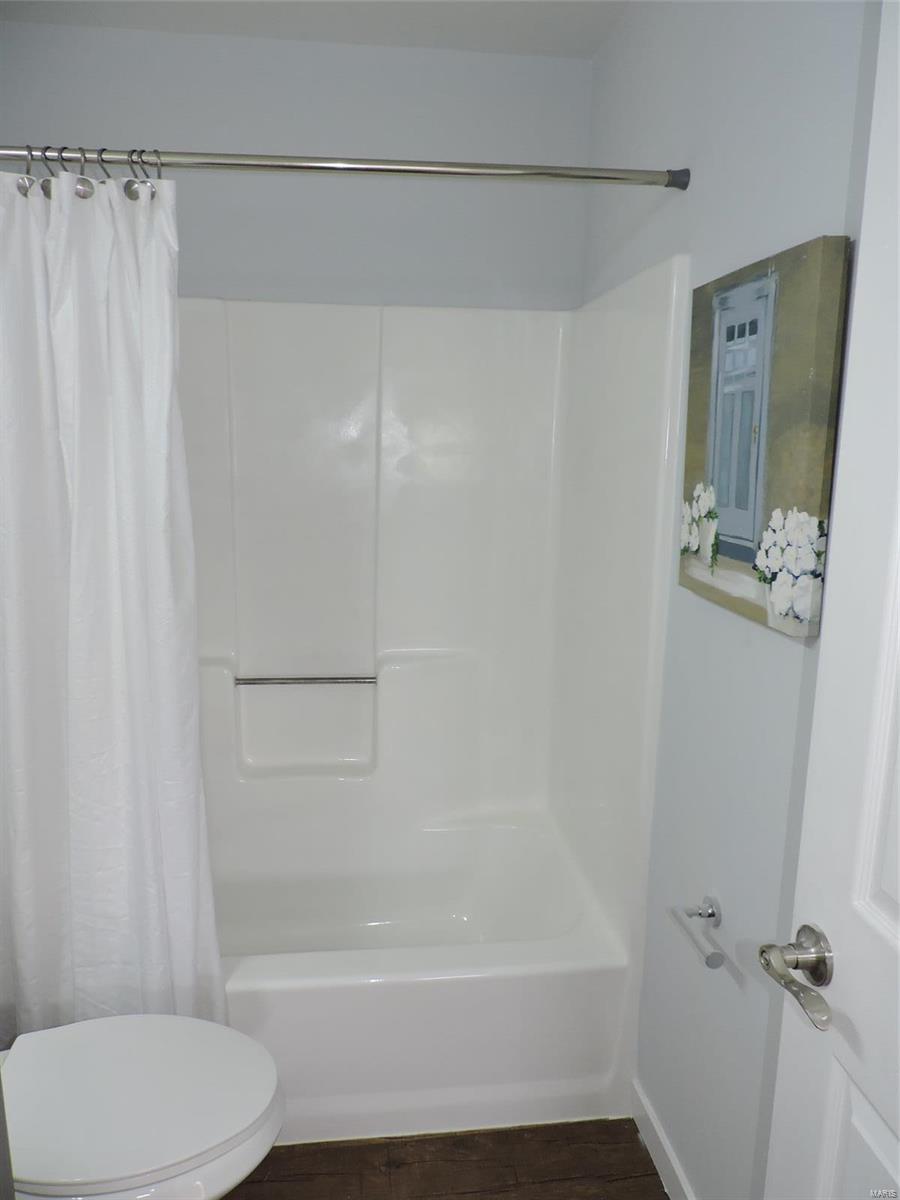 1182 Hackmann Road O'Fallon, MO 63366 - Photo 19 of 32