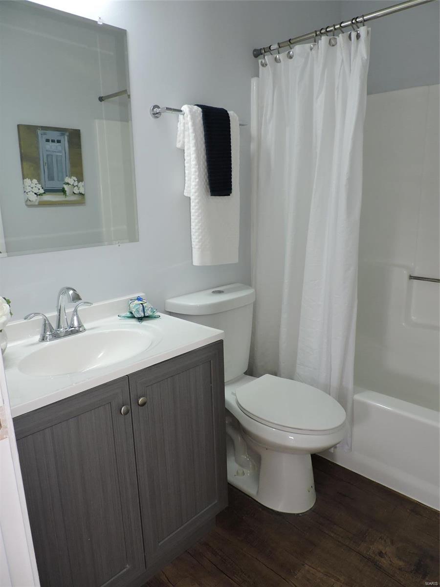 1182 Hackmann Road O'Fallon, MO 63366 - Photo 20 of 32