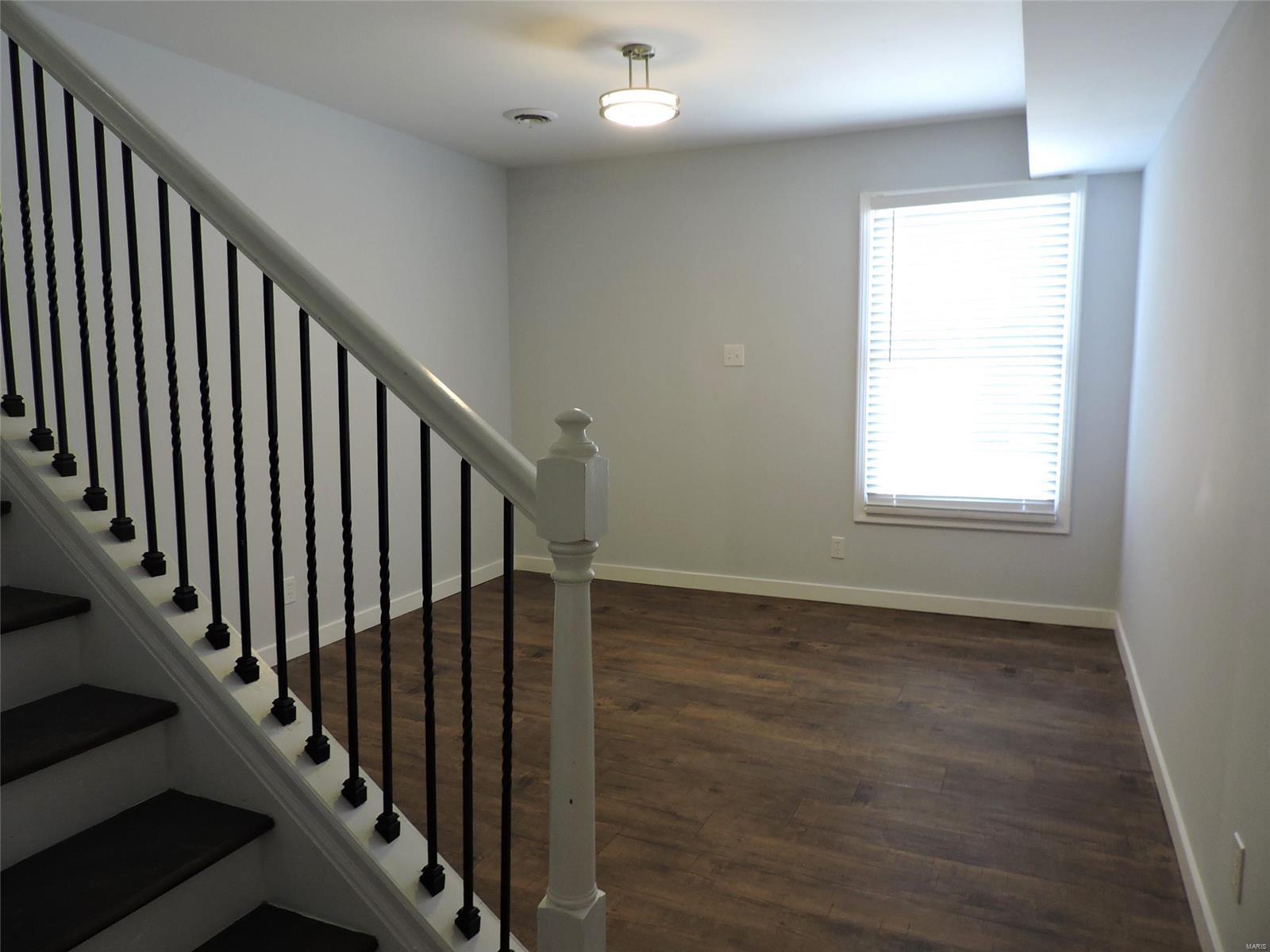 1182 Hackmann Road O'Fallon, MO 63366 - Photo 24 of 32
