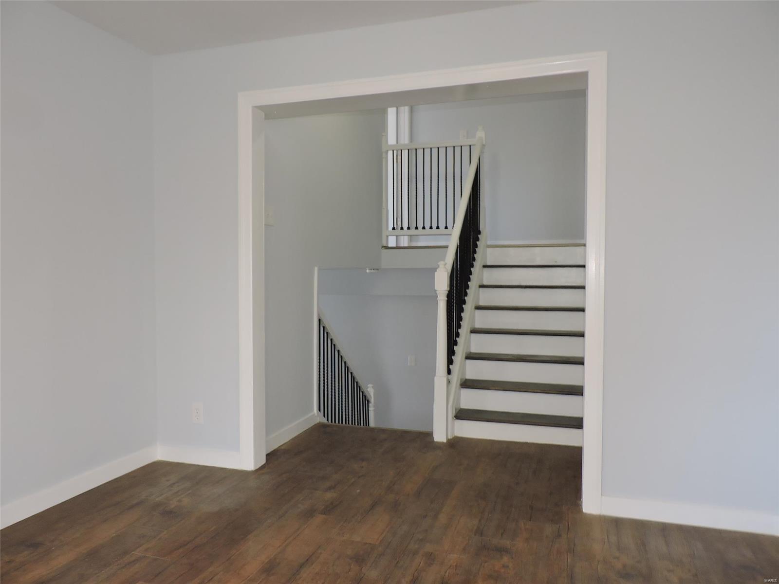 1182 Hackmann Road O'Fallon, MO 63366 - Photo 25 of 32