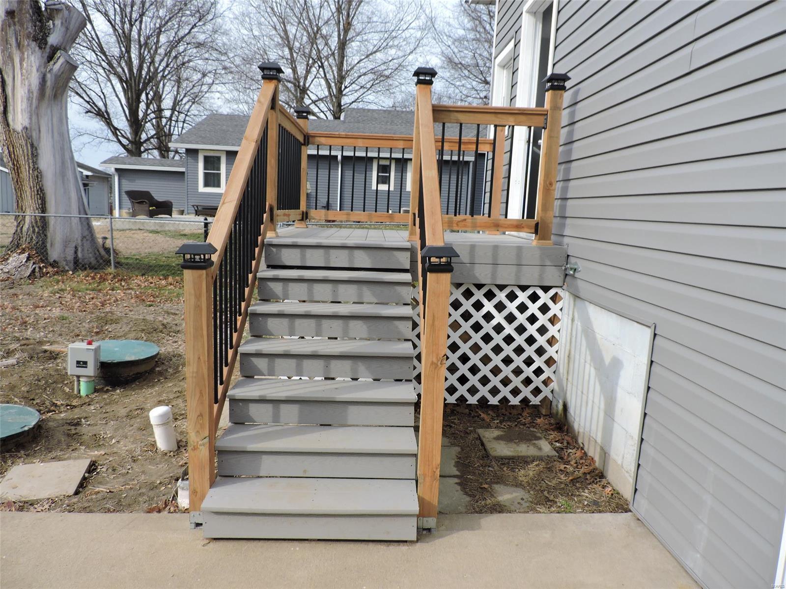 1182 Hackmann Road O'Fallon, MO 63366 - Photo 28 of 32