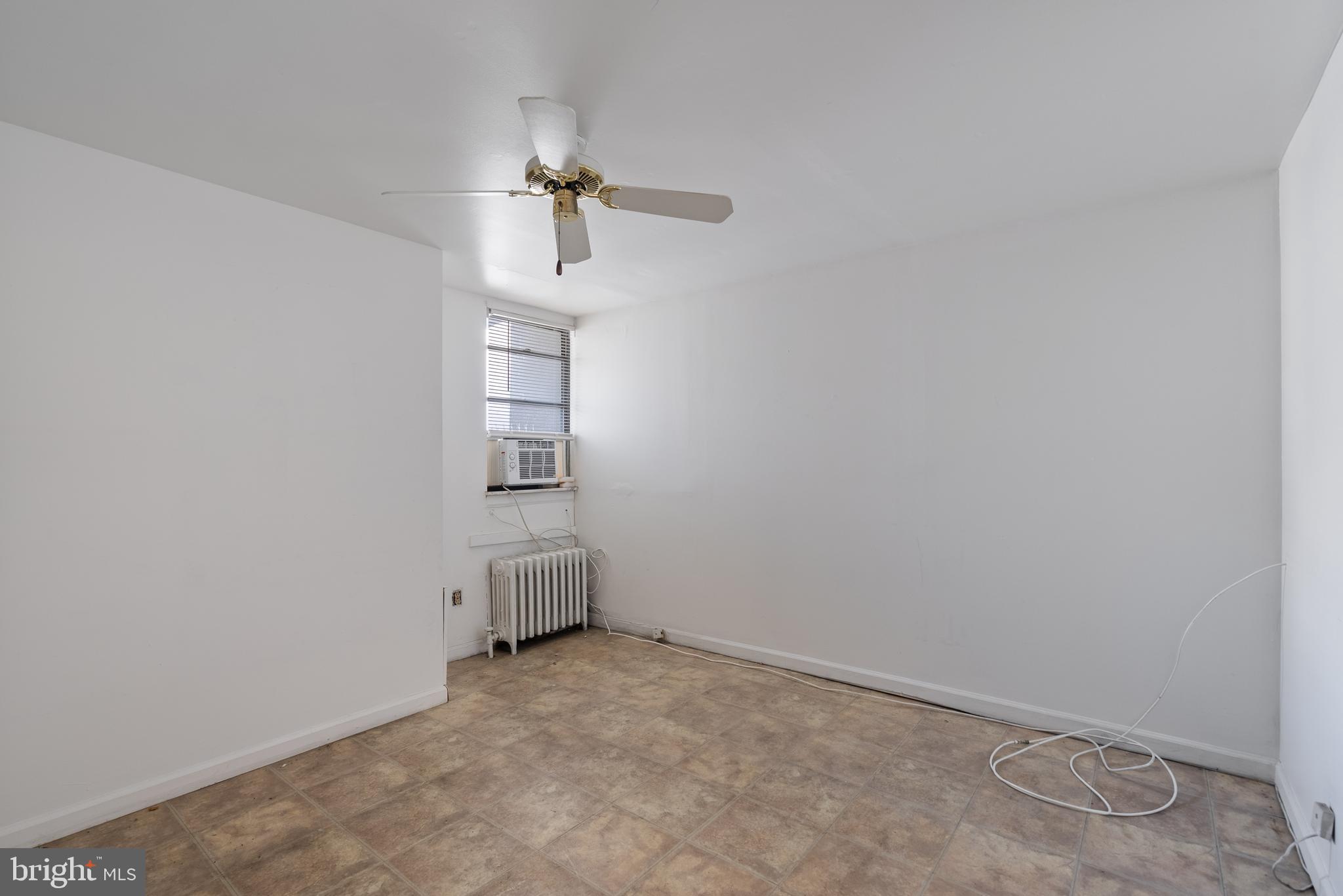 909 Watkins Street Philadelphia, PA 19148 - Photo 19 of 24