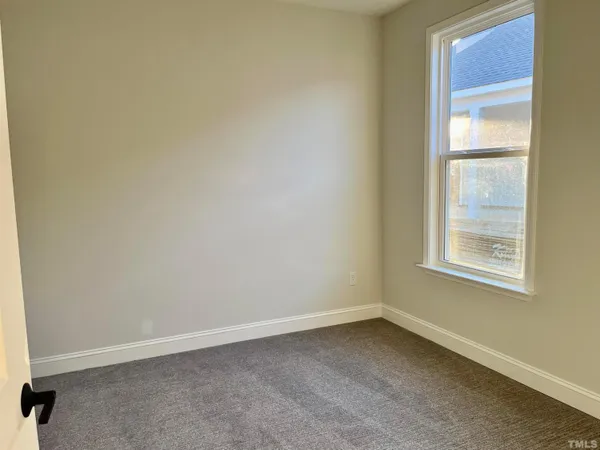 $2,400 | 1609 American Beech Street, Fuquay-Varina, NC 27526