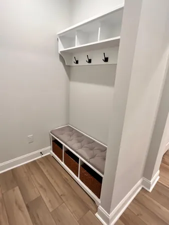 a view of utility room