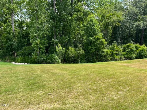 $2,400 | 1609 American Beech Street, Fuquay-Varina, NC 27526