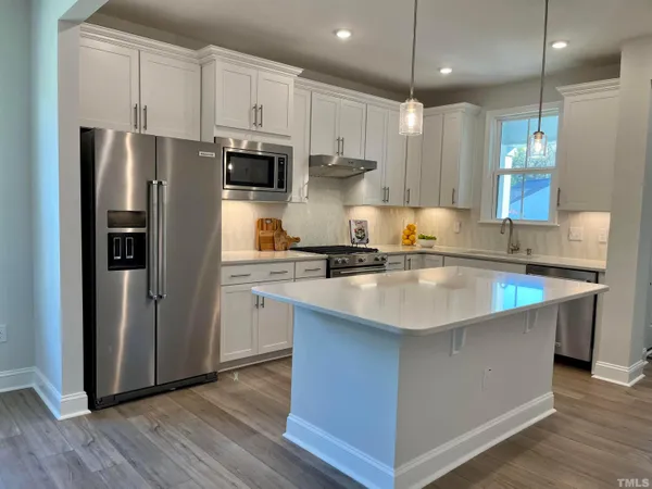 $2,400 | 1609 American Beech Street, Fuquay-Varina, NC 27526