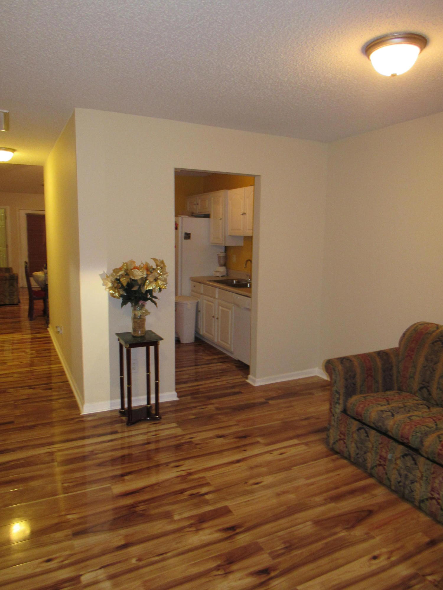 7951 Vermont Road North Charleston, SC 29418 - Photo 2 of 12 IMG_0115