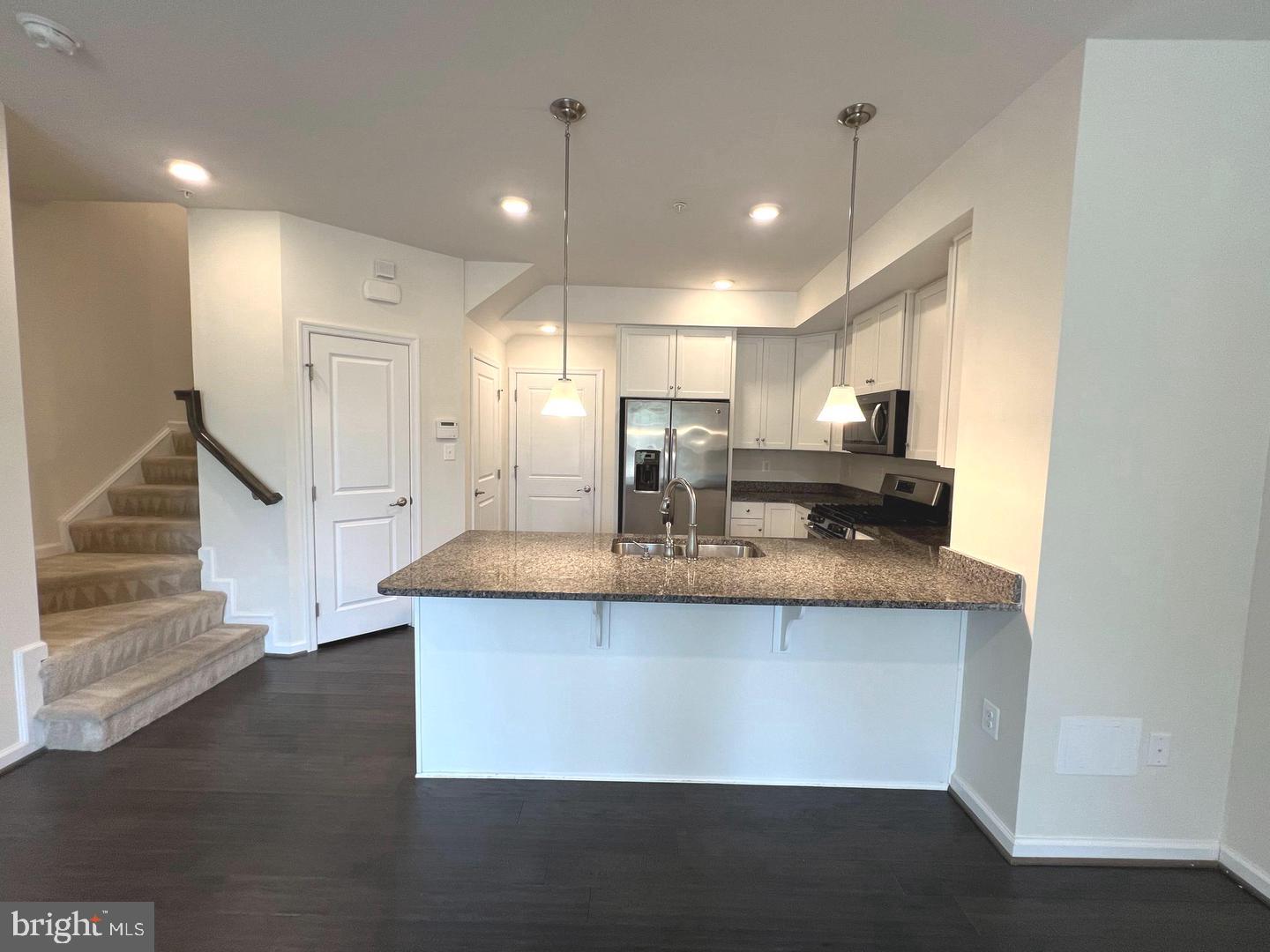 8005 Orchard Grove Road Odenton, MD 21113 - Photo 7 of 18 Kitchen