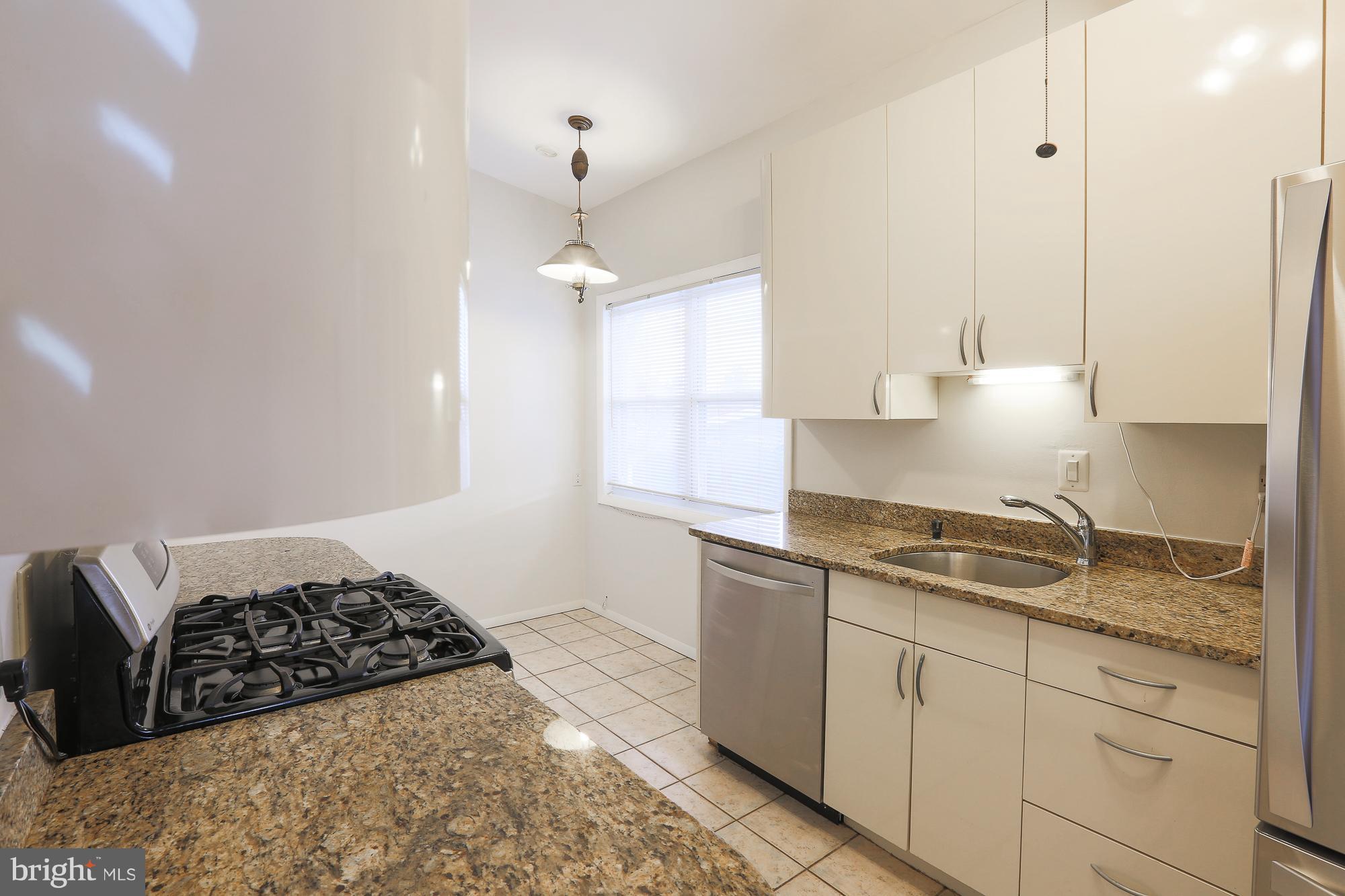 2407 Sylvale Road Baltimore, MD 21209 - Photo 16 of 28 Kitchen