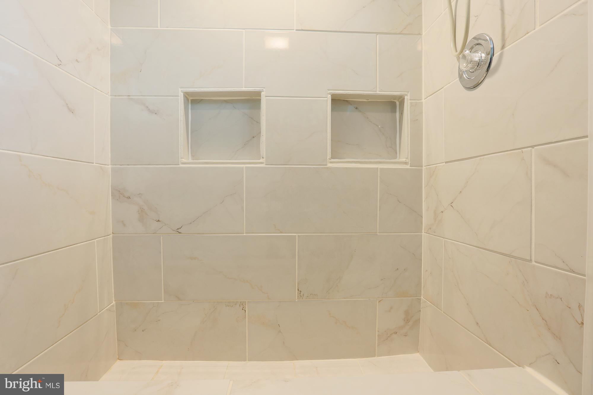 2407 Sylvale Road Baltimore, MD 21209 - Photo 25 of 28 Bath